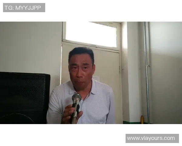 重庆飞盘队盯防策略分析与比赛表现的得失总结