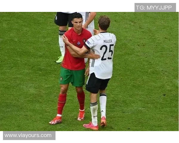 巴塞罗那与乌拉圭国家队的精彩对决引发球迷热议与期待