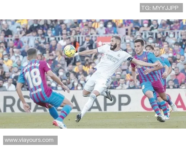 皇马与巴萨世纪对决再度上演球迷期待巅峰对抗的激情时刻