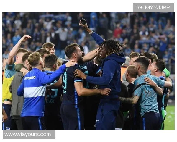 利物浦迎战柏林赫塔展现英超与德甲球队的激情对决